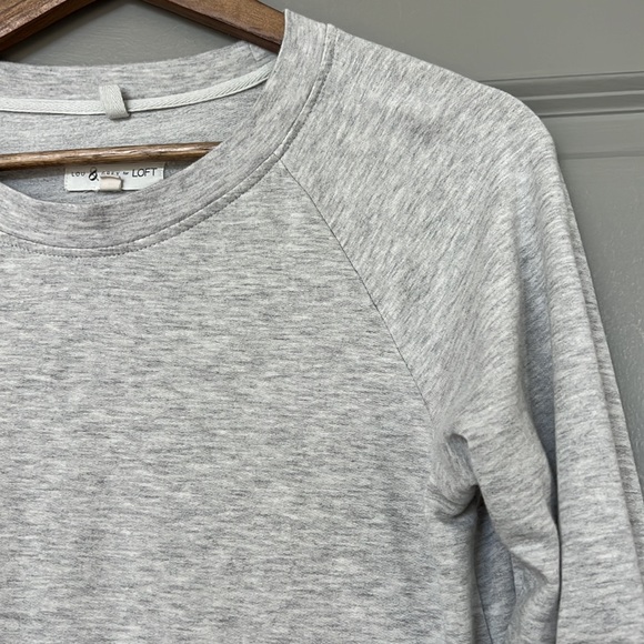 Loft Lou & Grey signature plush sweatshirt size XS - Picture 4 of 9